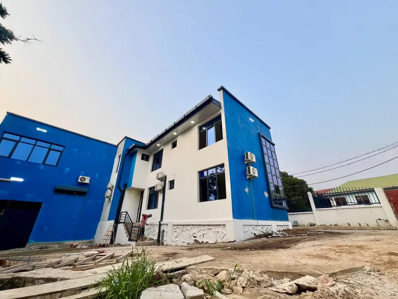 Bâtiment administratif, Matadi — Rénovation complète d'un bâtiment administratif public R+1.